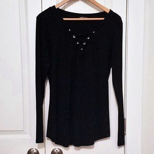 Patty Boutik Women V-Neck Lace Up Curved Hem Tunics